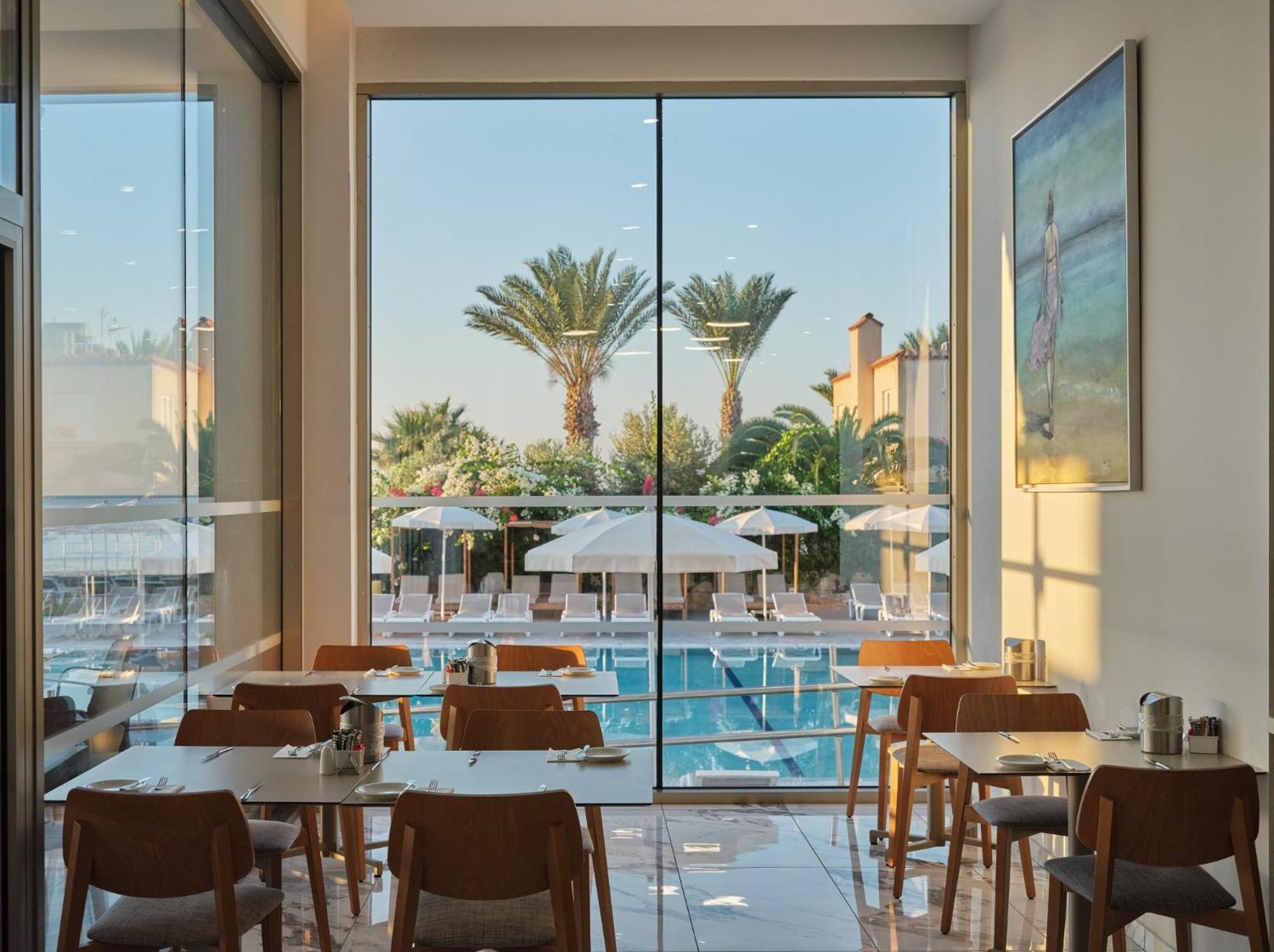 Hotel Atlantica Sungarden Park Agia Napa Exterior foto