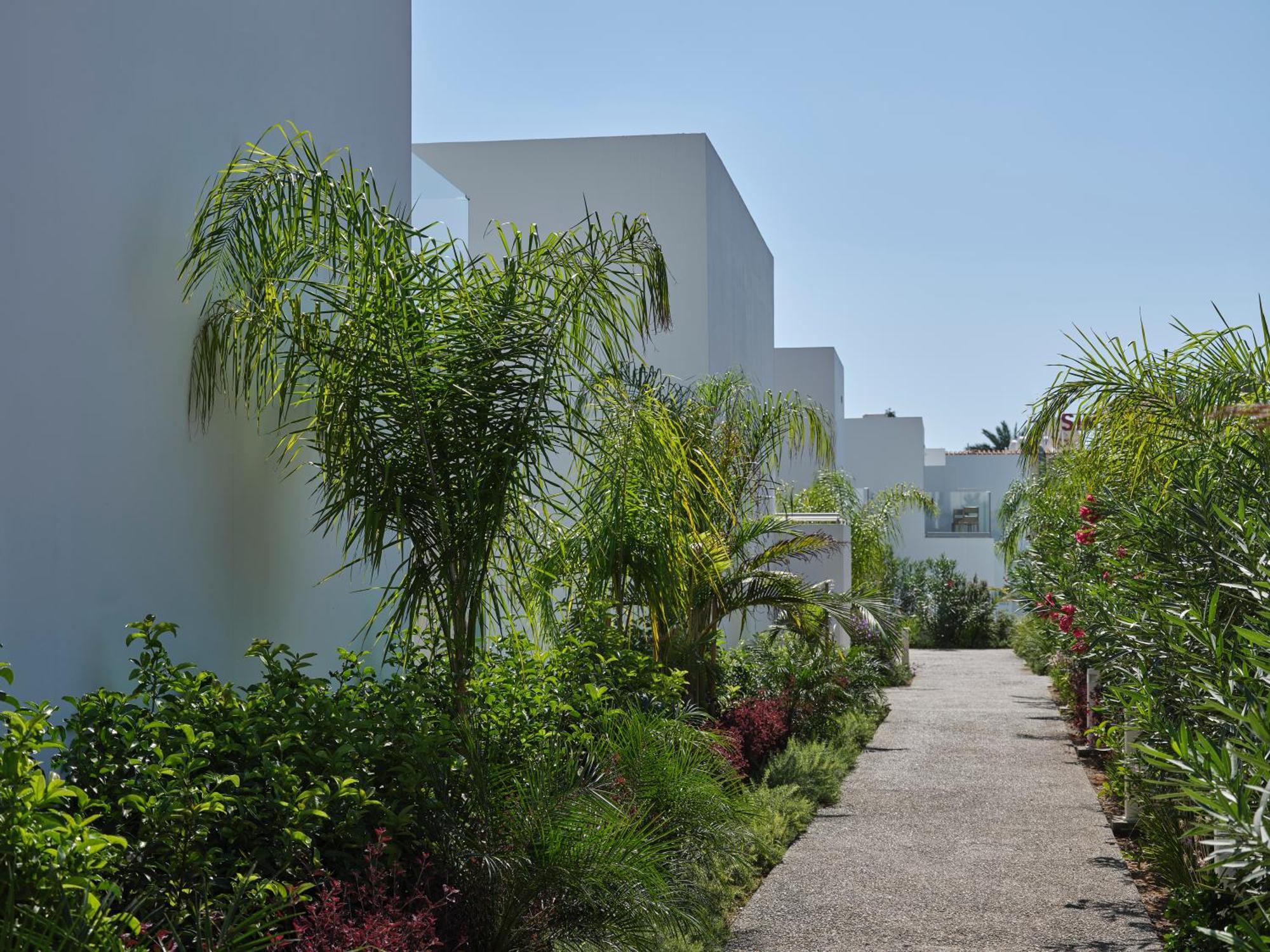 Hotel Atlantica Sungarden Park Agia Napa Exterior foto